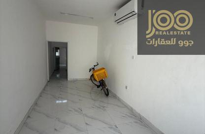 Apartment - Studio - 1 for rent in Al Dar Al Baida'a - Umm Al Quwain