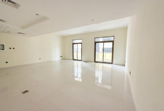 107732589 - Property Image 3