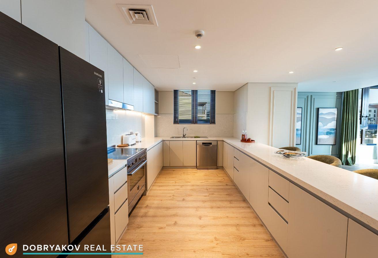 Brand new | Upgraded | Furnished | Sea view | 4BR photo 5