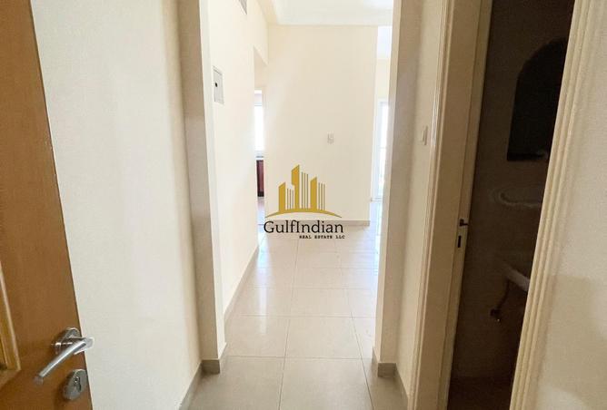 127028596 - Property Image 2