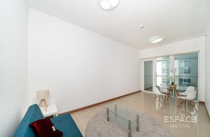 Apartment - 1 Bedroom - 2 Bathrooms for rent in Sulafa Tower - Dubai Marina - Dubai
