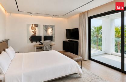 Villa - 4 - 5 for sale in Entertainment Foyer - European Clusters - Jumeirah Islands - Dubai