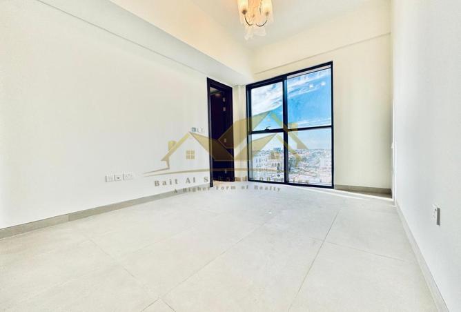 81110049 - Property Image 3