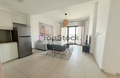 شقة - غرفة نوم - 1 حمام للايجار في 1A شقق زهرا - زهرة أبارتمنتس 1 - شقق زهرا - تاون سكوير - دبي