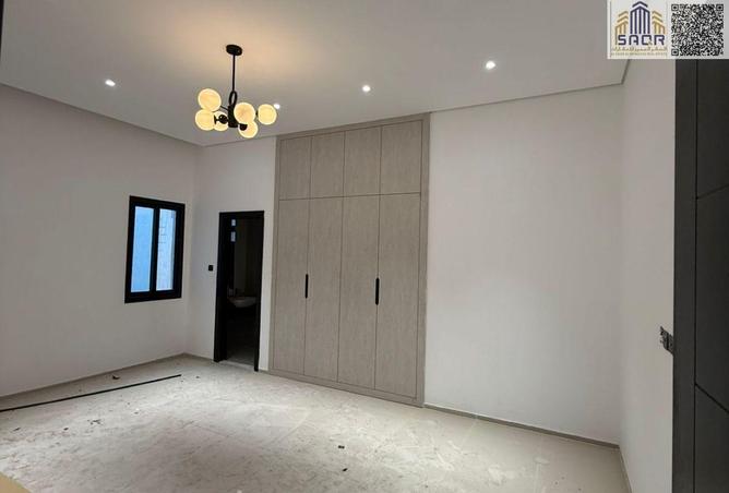 56127665 - Property Image 3