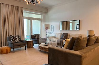 Apartment - 2 Bedrooms - 3 Bathrooms for rent in Al Msalli - Shoreline Apartments - Palm Jumeirah - Dubai