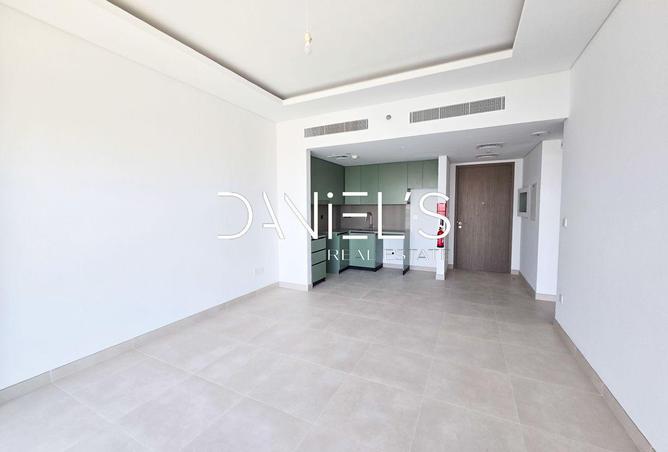 76040929 - Property Image 3