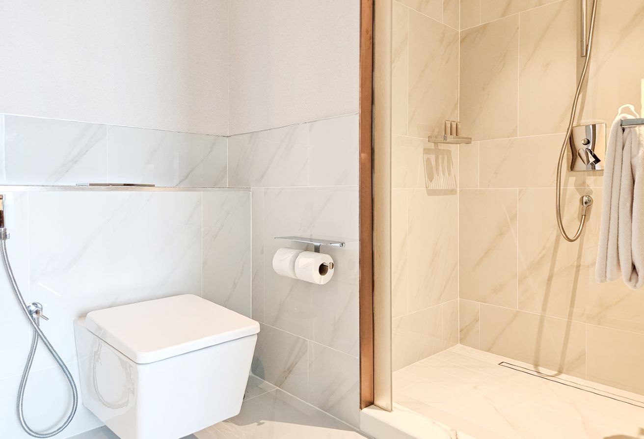 2 bedroom hotel apartment in Address Harbour Point Tower 1, Dubai Creek Harbour (The Lagoons): 23
