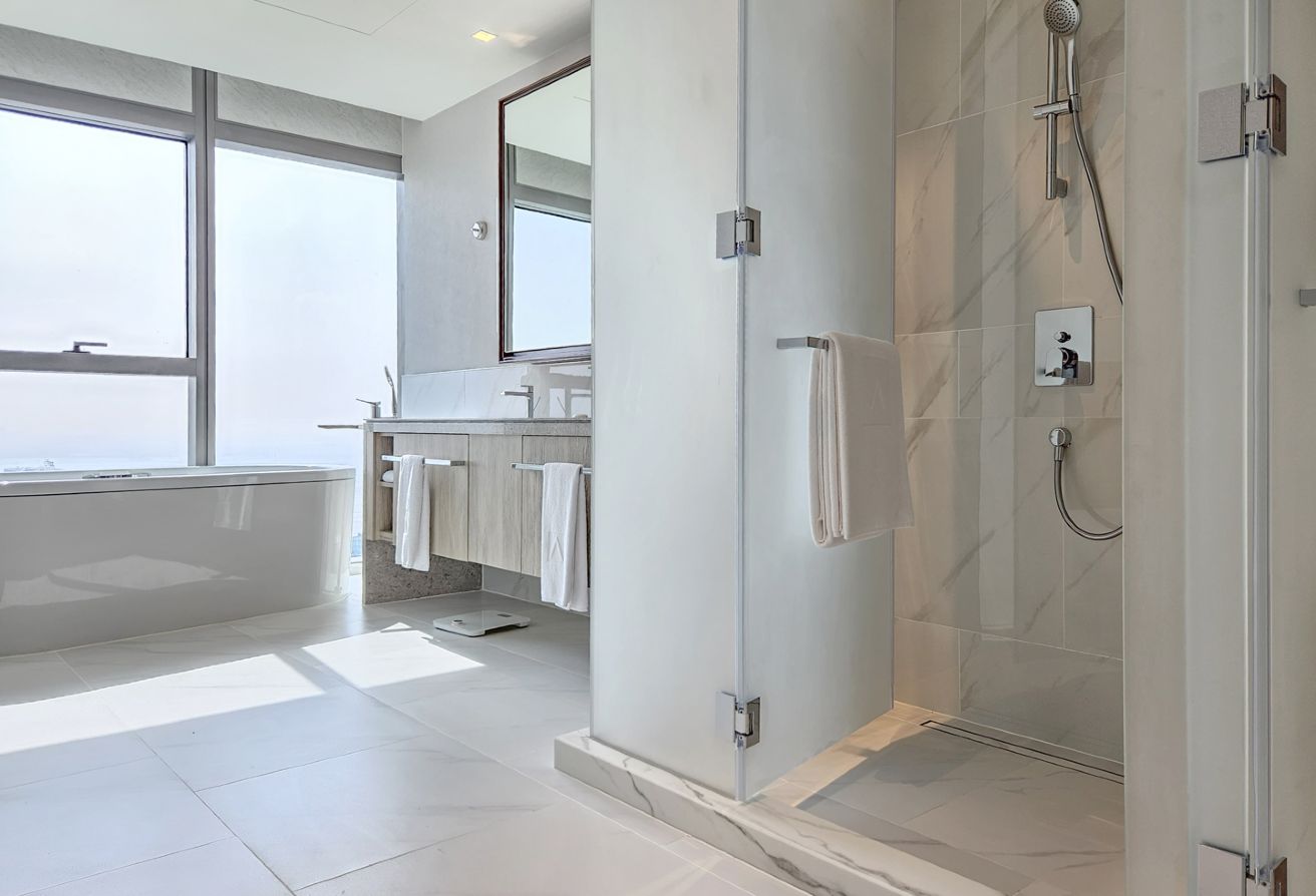 2 bedroom hotel apartment in Address Harbour Point Tower 1, Dubai Creek Harbour (The Lagoons): 19