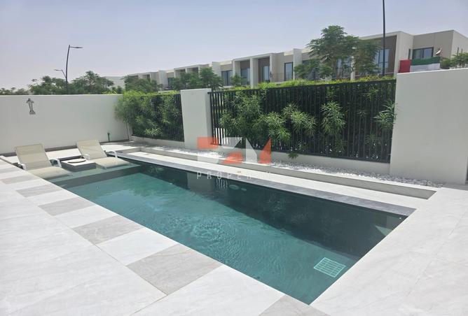 97822811 - Property Main Image