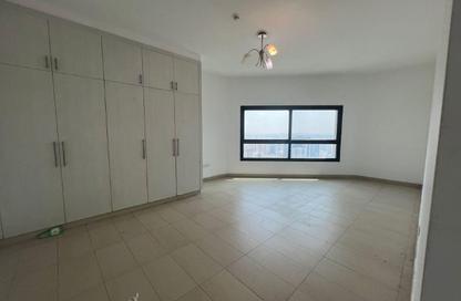 Apartment - 3 Bedrooms - 4 Bathrooms for rent in Al Khan Lagoon Tower - Al Khan Lagoon - Al Khan - Sharjah