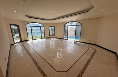 Villa - 5 - 6 for sale in Garden Homes Frond B - Garden Homes - Palm Jumeirah - Dubai