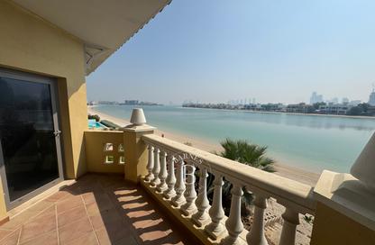 Villa - 5 - 6 for sale in Garden Homes Frond B - Garden Homes - Palm Jumeirah - Dubai Villa - 5 - 6 for sale in Garden Homes Frond B - Garden Homes - Palm Jumeirah - Dubai