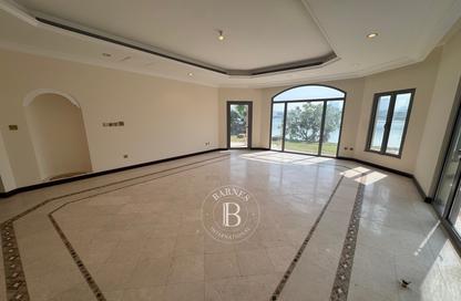 Villa - 5 - 6 for sale in Garden Homes Frond B - Garden Homes - Palm Jumeirah - Dubai