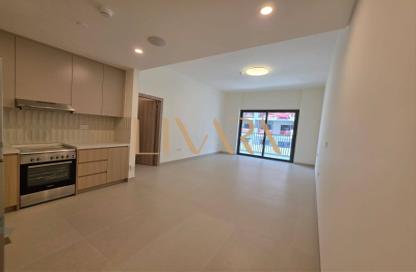 Apartment - 1 Bedroom - 2 Bathrooms for sale in Weybridge Gardens 1 - Weybridge Gardens - Dubai Land Residence Complex - Dubai Apartment - 1 Bedroom - 2 Bathrooms for sale in Weybridge Gardens 1 - Weybridge Gardens - Dubai Land Residence Complex - Dubai