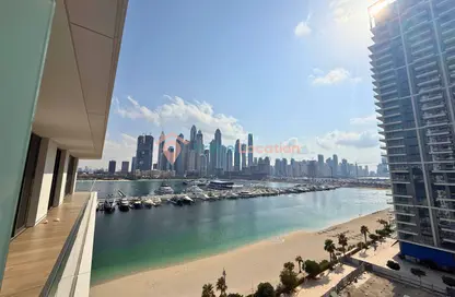 Apartment - 1 Bedroom - 1 Bathroom for sale in Palace Beach Residence Tower 1 - Palace Beach Residence - EMAAR Beachfront - Dubai Harbour - Dubai