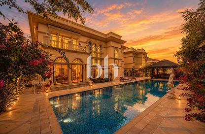 Villa - 4 Bedrooms - 5 Bathrooms for sale in Garden Hall - European Clusters - Jumeirah Islands - Dubai