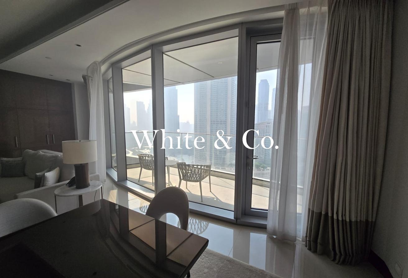 FURNISHED | BURJ KHALIFA VIEW | LUXURY photo 9