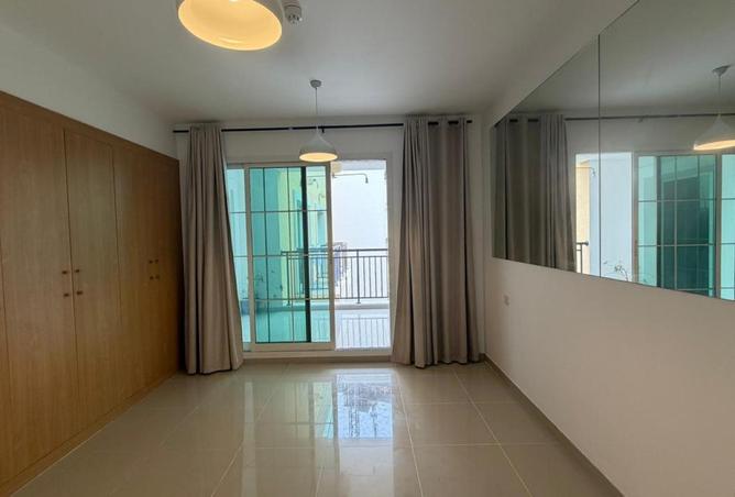 70294115 - صورة العقار 3