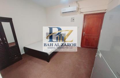 Apartment - Studio - 1 for rent in Fire Station Road - Muwaileh - Sharjah