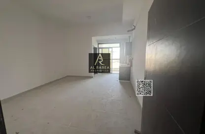 Apartment - 1 Bathroom for rent in Ajman Global City - Al Alia - Ajman