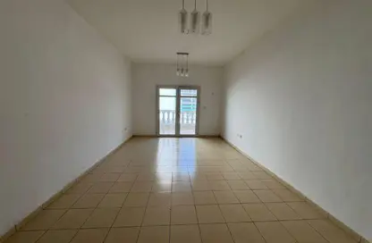 شقة - غرفة نوم - 2 حمامات للايجار في الخريف 2 - شقق الخريف - سيزون كوميونيتي - منطقة 15 - قرية جميرا الدائرية - دبي