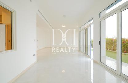 Villa - 5 Bedrooms - 6 Bathrooms for rent in Palma Residences - Palm Jumeirah - Dubai