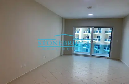Apartment - 1 Bathroom for rent in Lago Vista B - Lago Vista - Dubai Production City (IMPZ) - Dubai