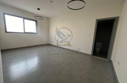 Apartment - 1 Bedroom - 2 Bathrooms for rent in Al Majaz 2 - Al Majaz - Sharjah