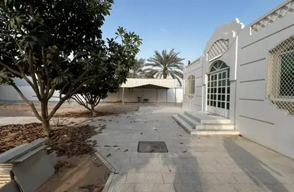 Villa - 3 Bedrooms - 5 Bathrooms for sale in Al Nouf 4 - Al Nouf - Sharjah