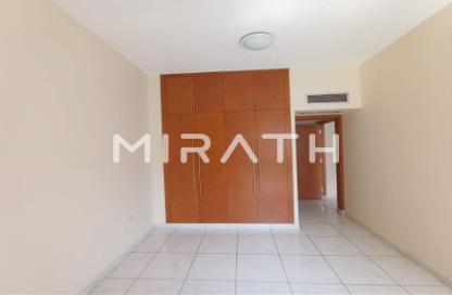 Apartment - 2 Bedrooms - 2 Bathrooms for rent in Silver Sands 1 - Al Mankhool - Bur Dubai - Dubai