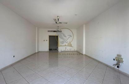Apartment - 3 - 3 for rent in Al Majaz 3 - Al Majaz - Sharjah Apartment - 3 - 3 for rent in Al Majaz 3 - Al Majaz - Sharjah