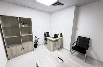 Office Space - Studio - 1 for rent in Silver Home Building - Hor Al Anz - Deira - Dubai