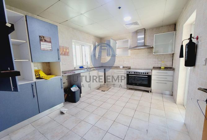 64403887 - Property Image 3