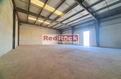 Warehouse - Studio - 1 Bathroom for rent in Al Sajaa Industrial - Al Sajaa - Sharjah