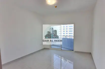 شقة - غرفة نوم - 1 حمام للايجار في شارع التعاون الجديد - التعاون - الشارقة