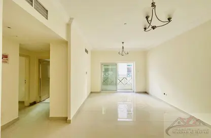 Apartment - 1 Bedroom - 2 Bathrooms for rent in Muwaileh 29 Building - Muwaileh - Sharjah