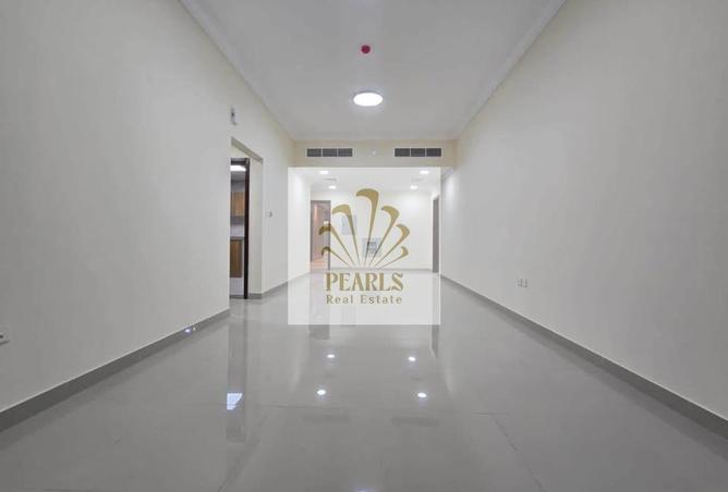 132033295 - Property Main Image