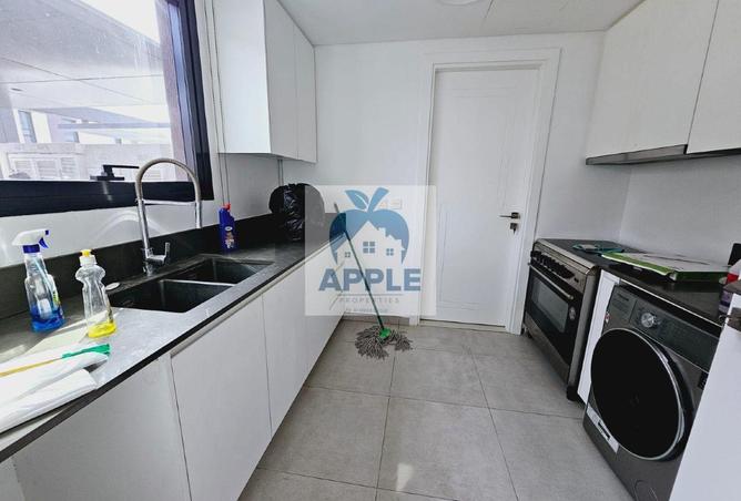 141437175 - Property Image 3