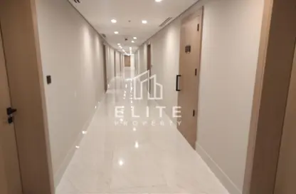 شقة - غرفة نوم - 2 حمامات للايجار في نيفا رزيدنسز - منطقة 16 - قرية جميرا الدائرية - دبي