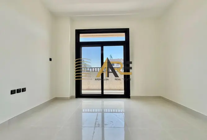 145524397 - Property Image 3