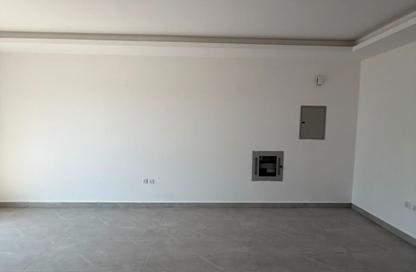 Apartment - 2 Bedrooms - 3 Bathrooms for rent in Al Jurf 3 - Al Jurf - Ajman Downtown - Ajman