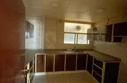 شقة - 3 غرف نوم - 3 حمامات للايجار في المجاز - الشارقة