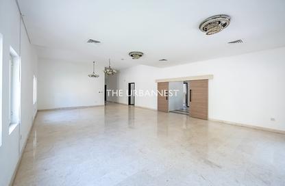 Villa - 5 - 5 for sale in The Centro - The Villa - Dubai