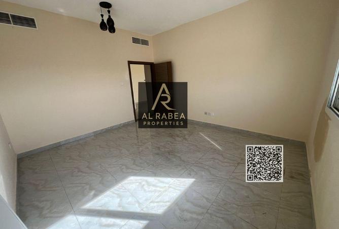 70292383 - Property Image 2