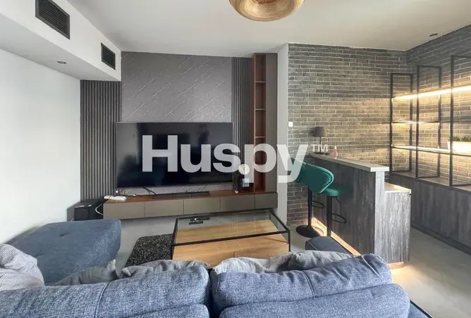 146425606 - Property Image 2