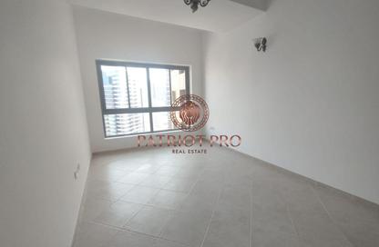 Apartment - 3 Bedrooms - 4 Bathrooms for rent in Al Shafar Tower 2 - Al Shafar Tower - Barsha Heights (Tecom) - Dubai