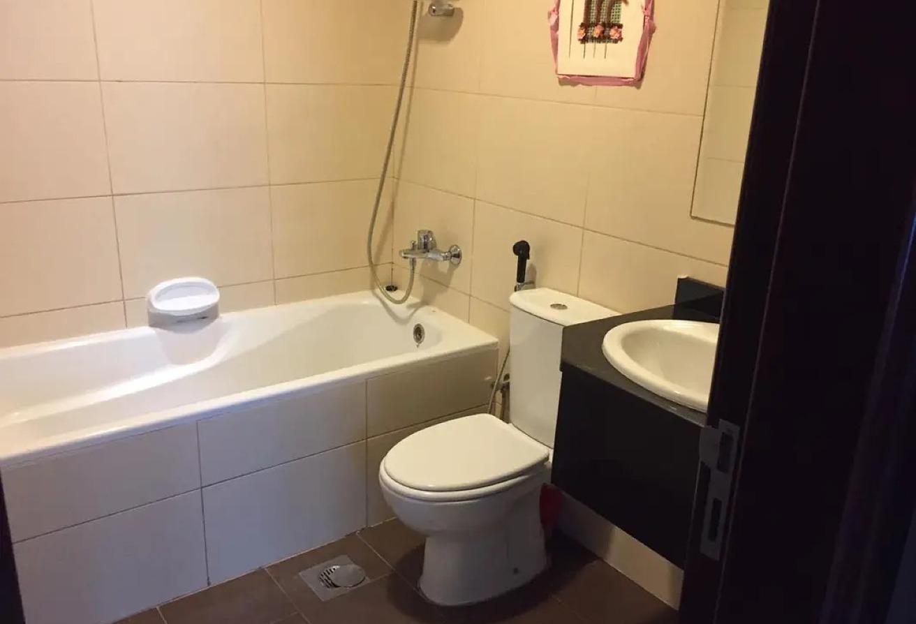 Spacious 1BR | High Floor with Balcony |Sport City photo 7