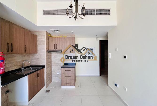 81961842 - Property Image 3