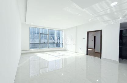 Apartment - 1 Bedroom - 2 Bathrooms for rent in Marina First Tower - Dubai Marina - Dubai